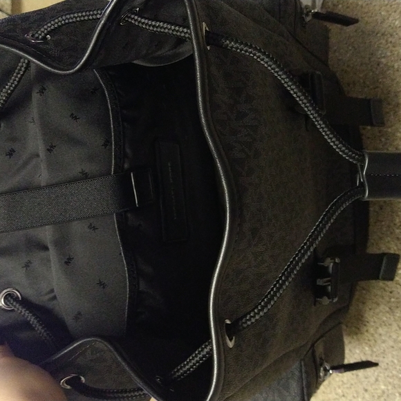 Bag - Picture 3 of 5